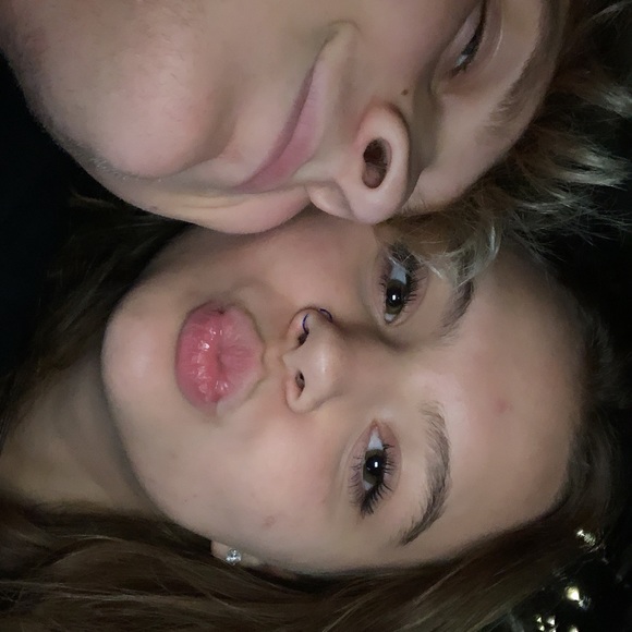 Meet your Posher, Seani - Picture 1 of 1